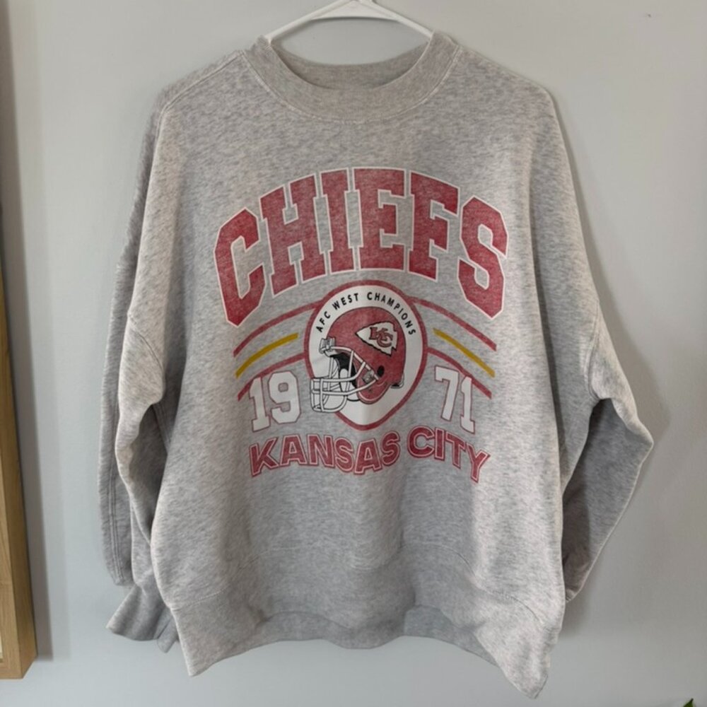 Abercrombie & Fitch NFL Kansas City Chiefs Crewneck Sweatshirt Women's Small